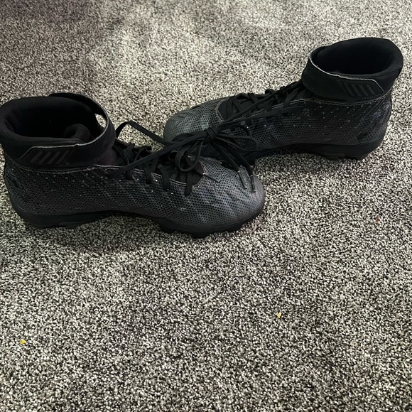 UNDER ARMOUR HARPER 2 Baseball Size 7 Shoes Boys Black Gray Cleats - Picture 8 of 10